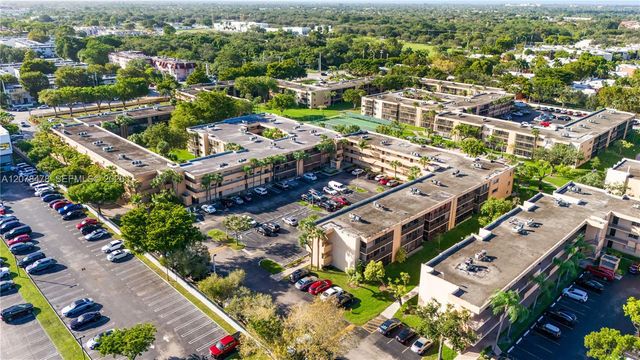8415 SW 107th Avenue 258W, Miami, FL 33173