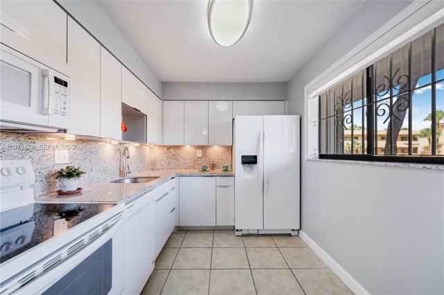 8415 SW 107th Avenue 258W, Miami, FL 33173