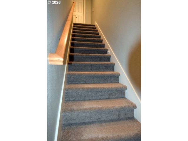 2335 MAPLEWOOD Dr N, Salem, OR 97306