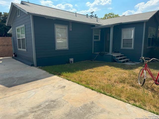 323 ARLINGTON CT, San Antonio, TX 78210