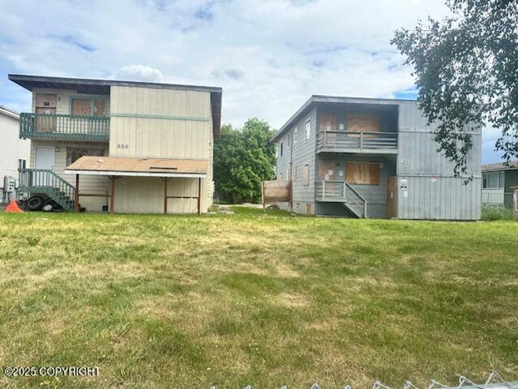 627 N Flower Street, Anchorage, AK 99508