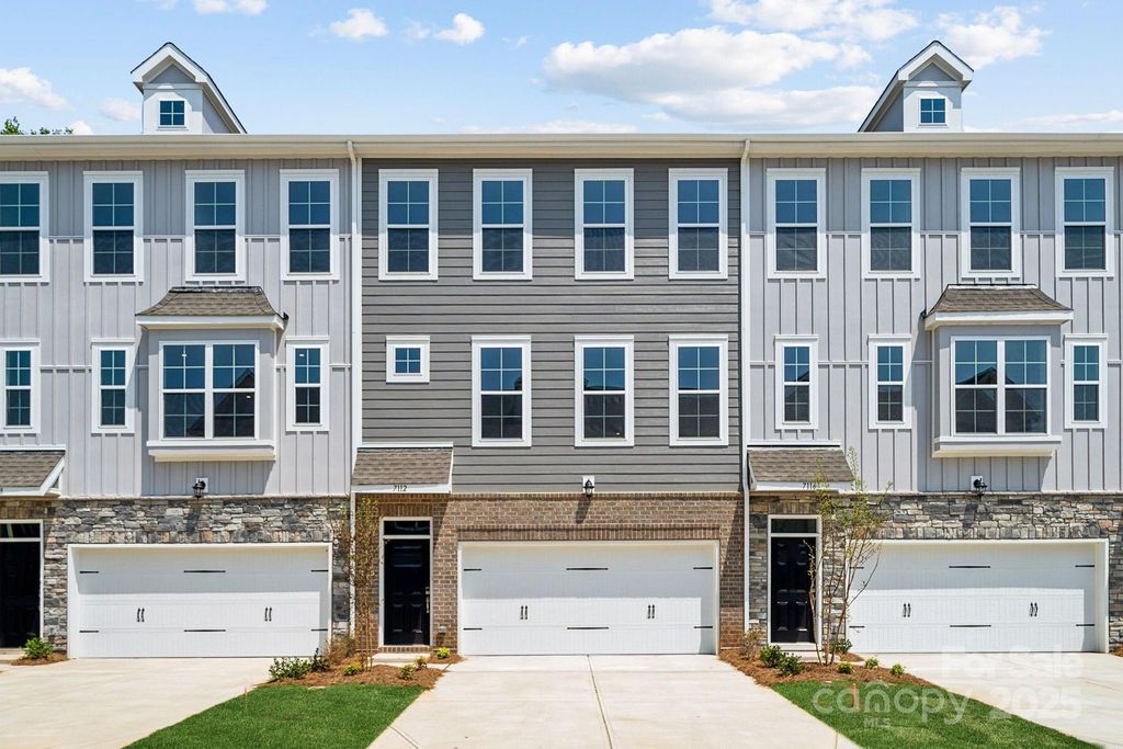 7136 Brookview Lane, Sherrills Ford, NC 28673