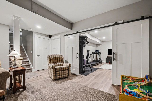 805 N Horizon Drive, Lakeville, IN 46536