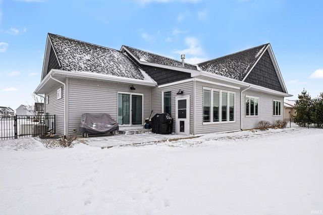 805 N Horizon Drive, Lakeville, IN 46536