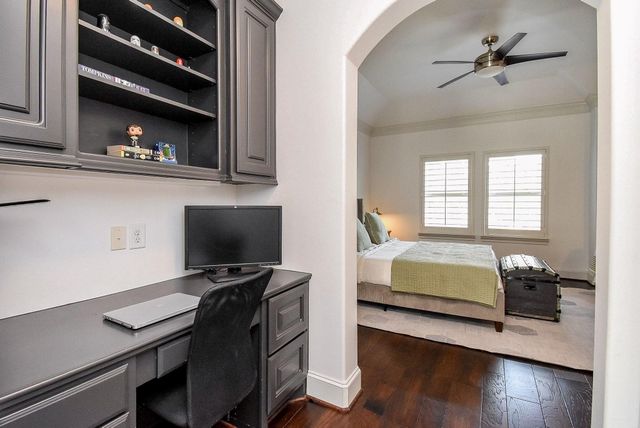 27423 Hurston Glen Lane, Katy, TX 77494