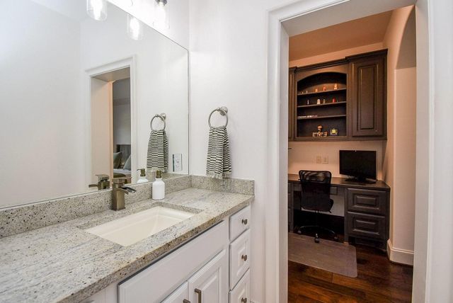 27423 Hurston Glen Lane, Katy, TX 77494