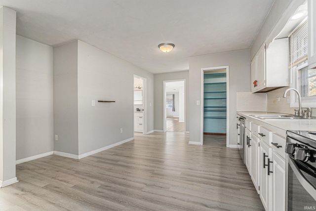 2420 Monger Avenue, Elkhart, IN 46517