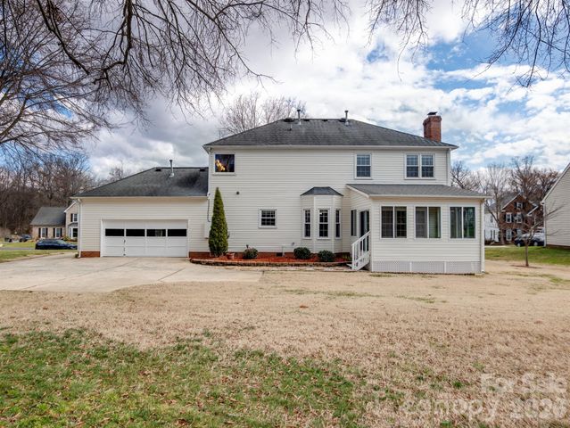 2775 Lamplighter Drive, Kannapolis, NC 28081