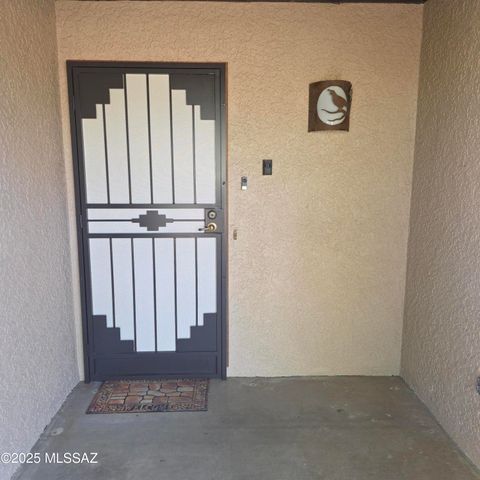 459 S Camino Holgado, Green Valley, AZ 85614