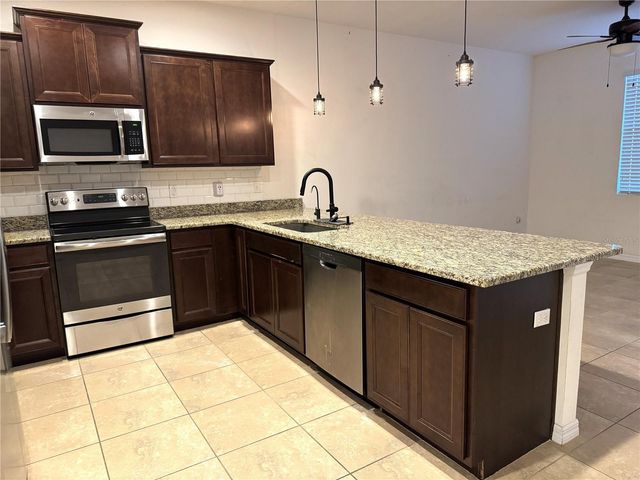 3840 SILVERLAKE WAY, Wesley Chapel, FL 33544