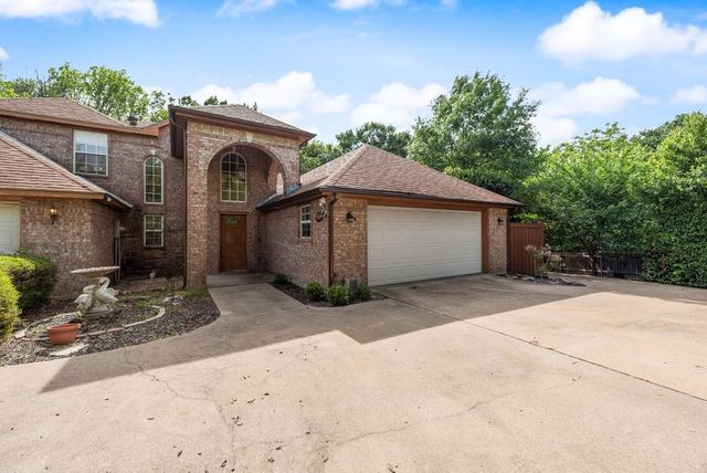 115 Idle Creek Court, Desoto, TX 75115