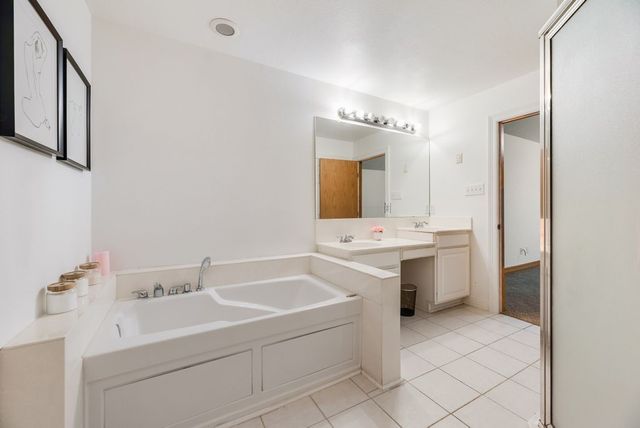 115 Idle Creek Court, Desoto, TX 75115