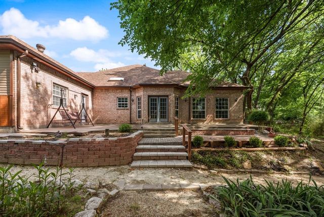 115 Idle Creek Court, Desoto, TX 75115