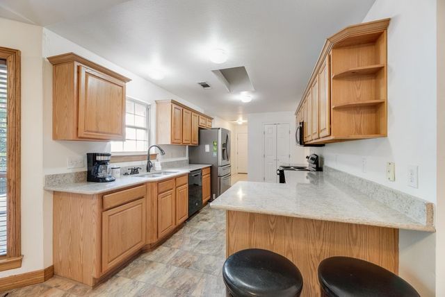 115 Idle Creek Court, Desoto, TX 75115