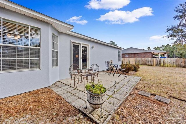 1863 Eagle Ln, Navarre, FL 32566