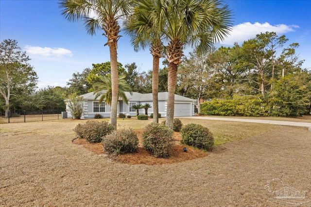 1863 Eagle Ln, Navarre, FL 32566