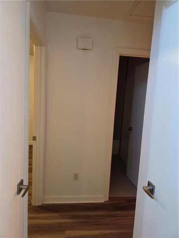 4610 Greenbriar Trail SW, Atlanta, GA 30331