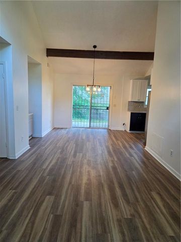 4610 Greenbriar Trail SW, Atlanta, GA 30331
