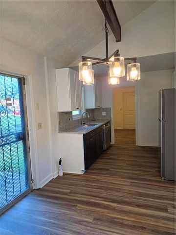 4610 Greenbriar Trail SW, Atlanta, GA 30331
