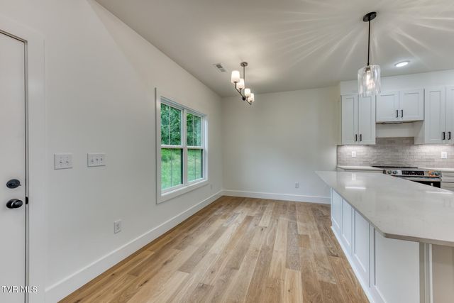 2319 Cattlemans Trail, Jonesborough, TN 37659