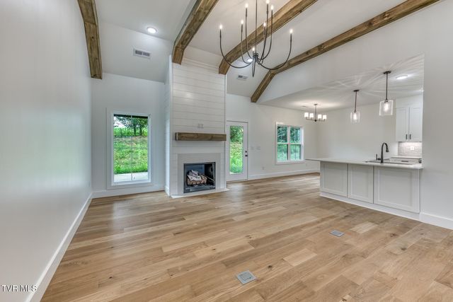 2319 Cattlemans Trail, Jonesborough, TN 37659