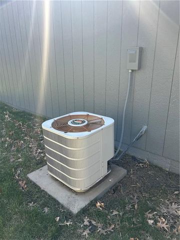 2004 Goodell Court, Lawrence, KS 66046