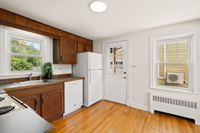 53 Roberts Rd, Medford, MA 02155