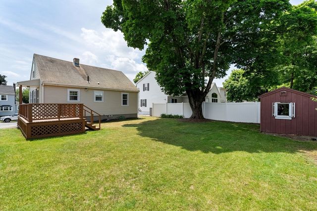 53 Roberts Rd, Medford, MA 02155