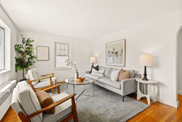 53 Roberts Rd, Medford, MA 02155