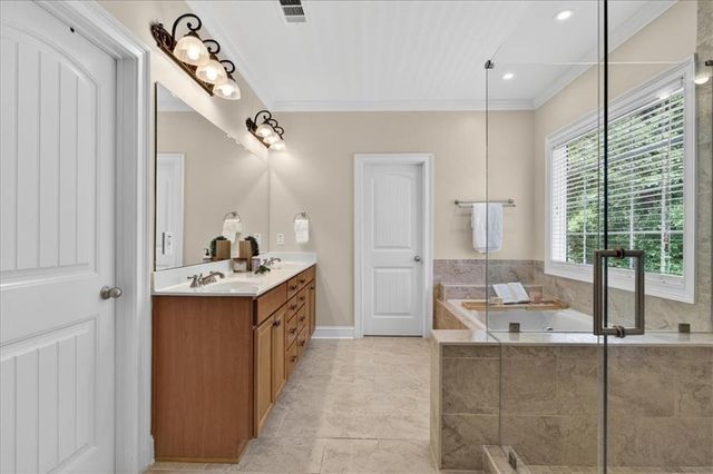 435 Lafayette Avenue, Fayetteville, GA 30214