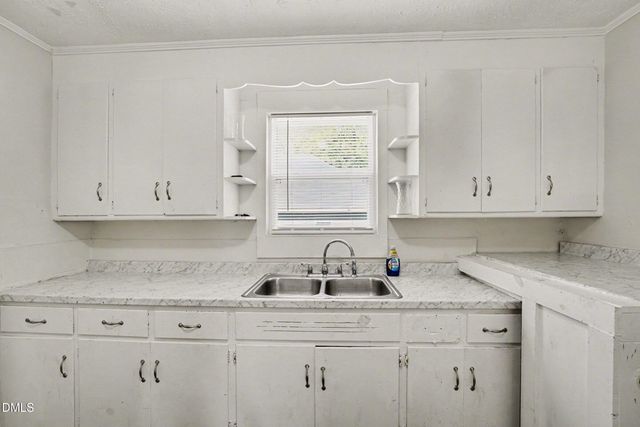 2008 Center Street, Fayetteville, NC 28306