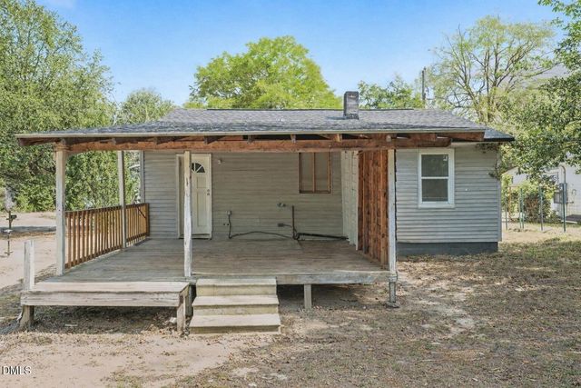 2008 Center Street, Fayetteville, NC 28306