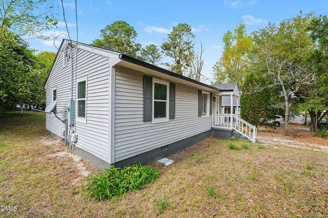 2008 Center Street, Fayetteville, NC 28306