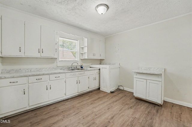 2008 Center Street, Fayetteville, NC 28306