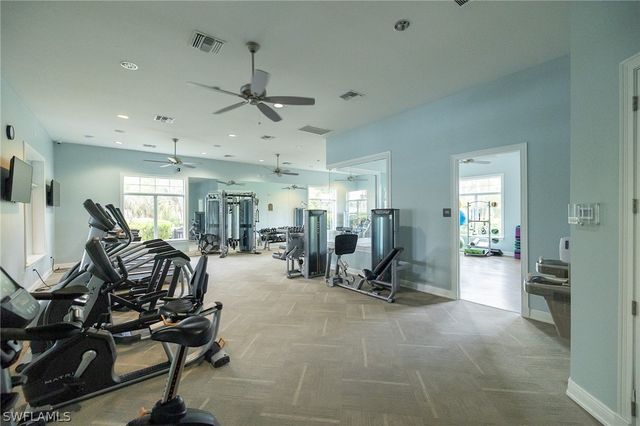 3289 Baravaldo CIR, Cape Coral, FL 33909