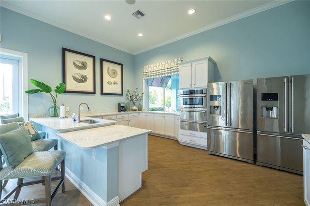 3289 Baravaldo CIR, Cape Coral, FL 33909