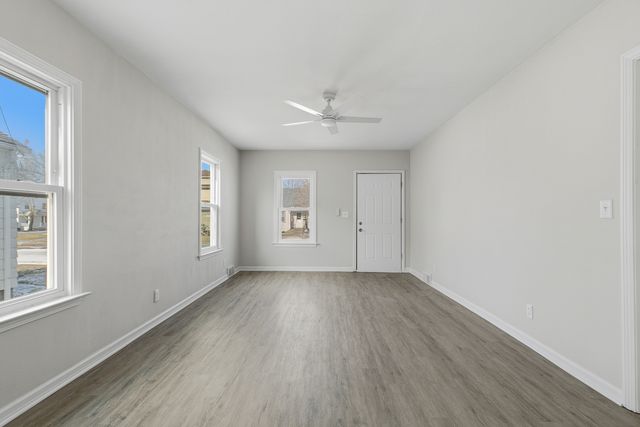 2721 Redwood Avenue, Davenport, IA 52802