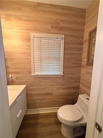 2105 Bentbrooke Trail, Lawrenceville, GA 30043