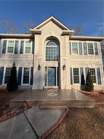 2105 Bentbrooke Trail, Lawrenceville, GA 30043