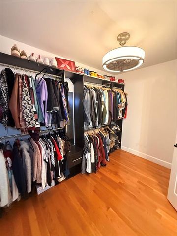 2105 Bentbrooke Trail, Lawrenceville, GA 30043