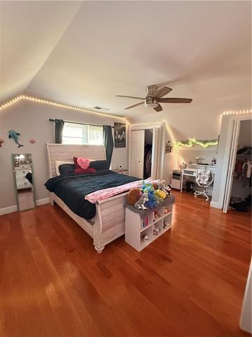 2105 Bentbrooke Trail, Lawrenceville, GA 30043