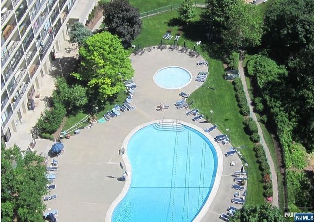 2 Horizon Road 1211, Fort Lee, NJ 07024