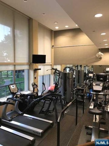 2 Horizon Road 1211, Fort Lee, NJ 07024