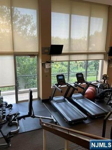 2 Horizon Road 1211, Fort Lee, NJ 07024