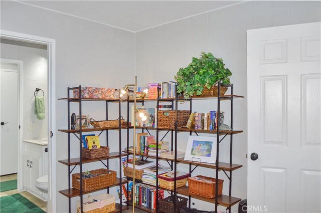 10203 Overland Trail, Cherry Valley, CA 92223