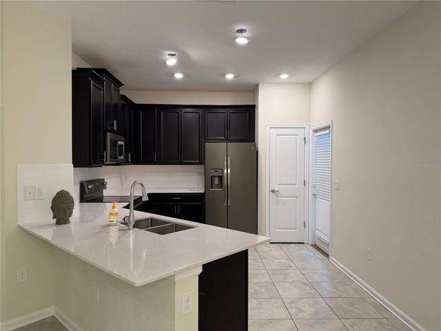 8513 GOLF WAY, Davenport, FL 33896