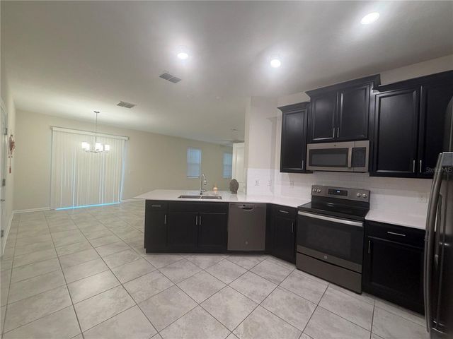 8513 GOLF WAY, Davenport, FL 33896