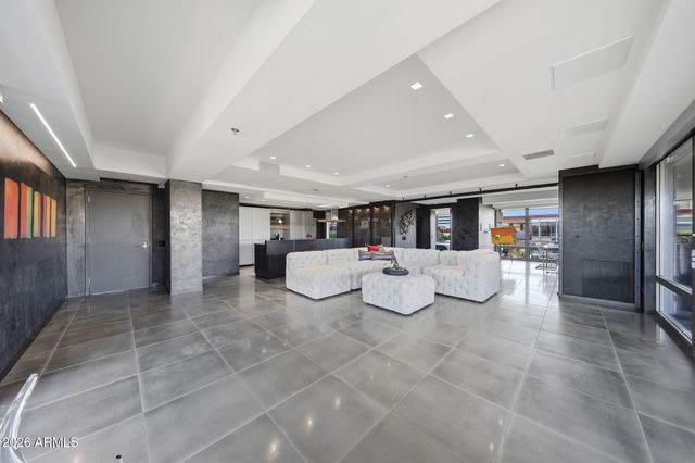 7137 E RANCHO VISTA Drive 7006, Scottsdale, AZ 85251