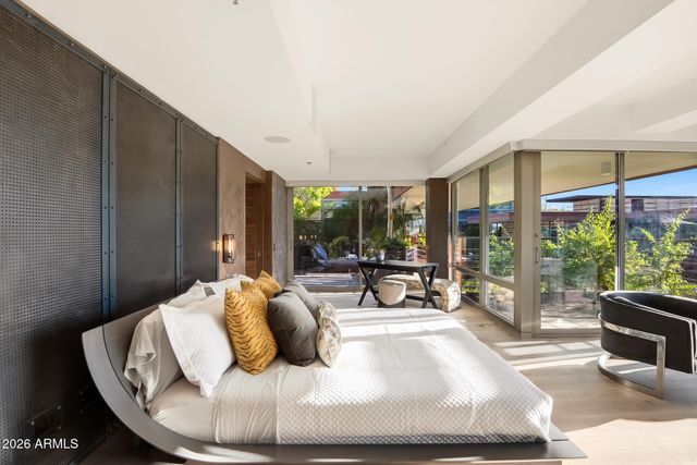 7137 E RANCHO VISTA Drive 7006, Scottsdale, AZ 85251