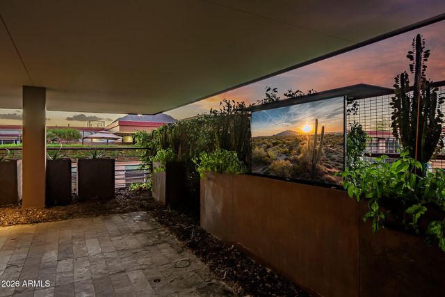 7137 E RANCHO VISTA Drive 7006, Scottsdale, AZ 85251